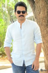 Karthi Interview About Khakee Movie
